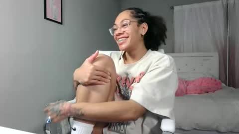 nikayasworld online show from March 19, 2026, 2:15 am