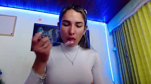 Snapshot of niki_1998 chatting on January 3, 2025, 7:29 pm  Natalia online show from January 3, 2025, 7:29 pm