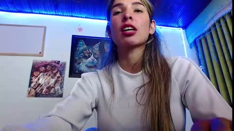 Snapshot of niki_1998 chatting on February 18, 2025, 4:26 am  Natalia online show from February 18, 2025, 4:26 am