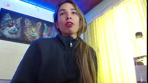 Snapshot of niki_1998 chatting on March 5, 2025, 3:51 pm  Natalia online show from March 5, 2025, 3:51 pm