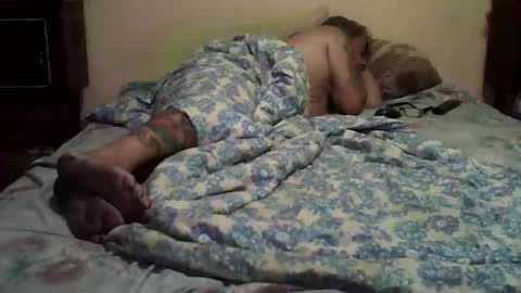 nikibutt19701970 online show from September 21, 2025, 1:07 am