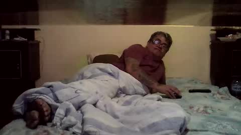 nikibutt19701970 online show from September 28, 2025, 7:52 pm