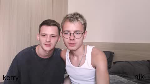 Snapshot of nikikerry_cum_ chatting on October 1, 2025, 4:07 am nikikerry_cum_ online show from October 1, 2025, 4:07 am