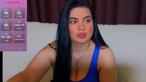 Snapshot of nikki_kardashian chatting on February 8, 2025, 2:26 am Nikki Kardashian online show from February 8, 2025, 2:26 am