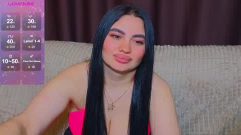 Snapshot of nikki_kardashian chatting on March 8, 2025, 2:12 am Nikki Kardashian online show from March 8, 2025, 2:12 am