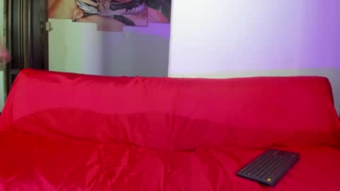 Snapshot of nikki_uwu chatting on May 22, 2026, 8:03 pm nikki_uwu online show from May 22, 2026, 8:03 pm