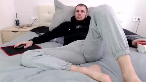 Nick online show from April 18, 2026, 6:17 am