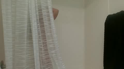 nikkibae6933 online show from March 5, 2026, 6:37 pm