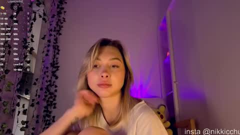 Online fr-mn 1 am NY time    online show from April 12, 2026, 7:02 am