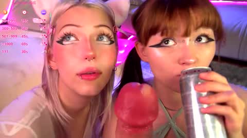 Snapshot of nikkisilk chatting on September 19, 2025, 6:30 pm Stassy Krissy Aria Lina online show from September 19, 2025, 6:30 pm