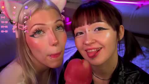 Snapshot of nikkisilk chatting on October 5, 2025, 12:58 pm Stassy Krissy Aria Lina online show from October 5, 2025, 12:58 pm