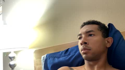 nikko11717 online show from December 13, 2024, 9:09 pm