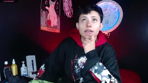 Nikky online show from June 16, 2026, 1:03 pm