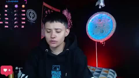 Nikky online show from July 2, 2026, 12:44 pm