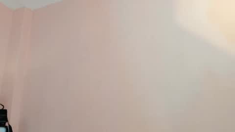 Y E S I online show from March 12, 2026, 7:31 pm