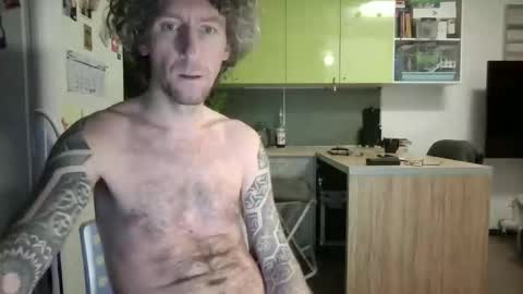 niknik39 online show from February 8, 2026, 2:15 am