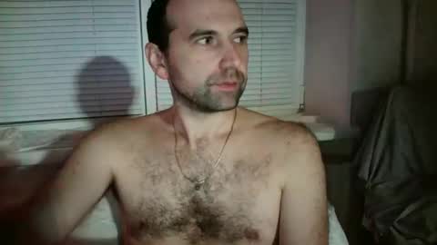 nikolas_vaz online show from December 30, 2024, 12:11 am