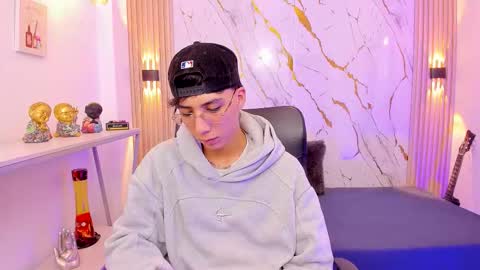    online show from February 11, 2026, 3:22 am