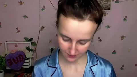 Nikolleta online show from February 10, 2026, 8:46 pm