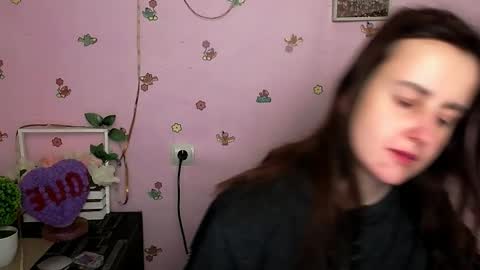 Nikolleta online show from February 11, 2026, 1:38 pm