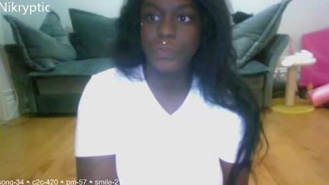 Nikole online show from October 22, 2025, 7:08 am