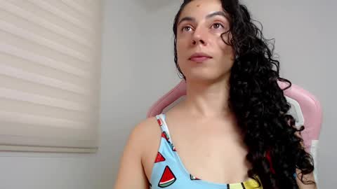 niky_blue online show from March 6, 2025, 11:58 am