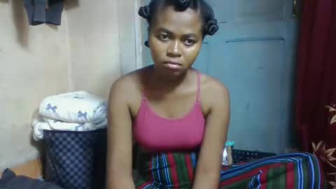 nilah online show from April 16, 2026, 8:04 am