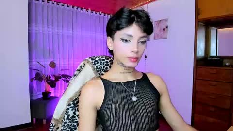 Nilam online show from May 13, 2026, 10:17 pm