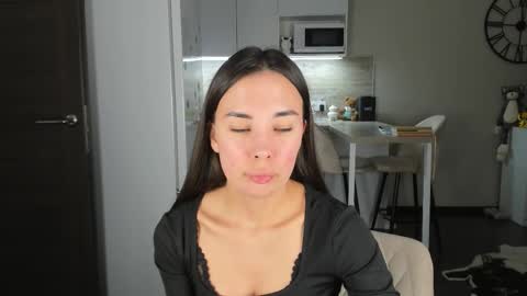 Bella online show from March 30, 2026, 9:16 pm