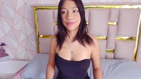 Nina Carther online show from May 18, 2026, 1:28 pm
