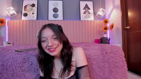 nina_ford_ online show from March 12, 2026, 3:23 am