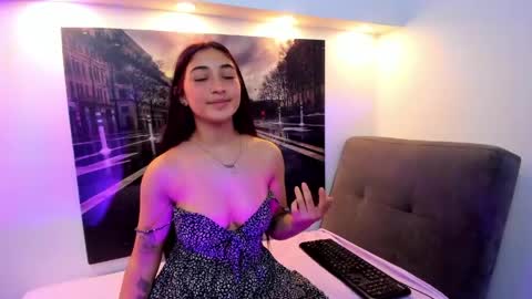 Snapshot of nina_mars_ chatting on May 28, 2026, 7:11 pm Nina online show from May 28, 2026, 7:11 pm