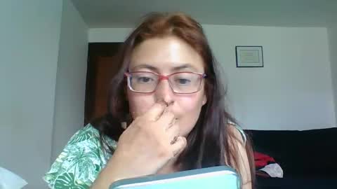 Nina online show from February 11, 2025, 7:38 pm