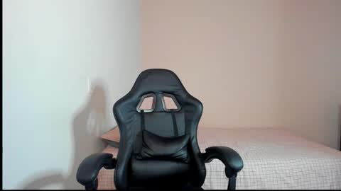  Nina  online show from March 3, 2026, 8:26 pm