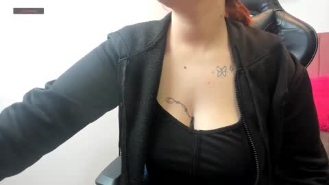 Nina online show from March 4, 2026, 6:25 pm