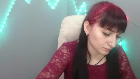 ninaflawlees online show from February 25, 2026, 1:32 pm