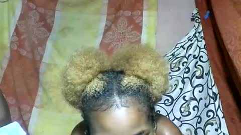 Snapshot of ninah9794 chatting on November 27, 2025, 5:31 am Ninah9794 online show from November 27, 2025, 5:31 am