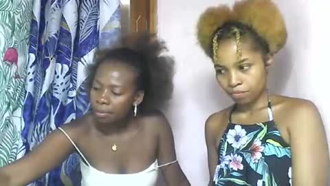 Snapshot of ninah9794 chatting on November 28, 2025, 7:22 am Ninah9794 online show from November 28, 2025, 7:22 am