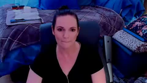 Nina Jaymes online show from July 6, 2026, 7:05 pm