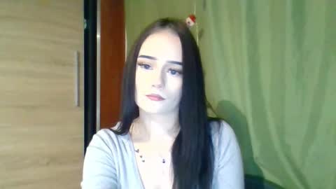 Nina online show from January 13, 2026, 9:20 pm