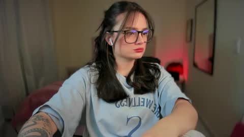 ninavolkov online show from January 19, 2025, 11:00 pm