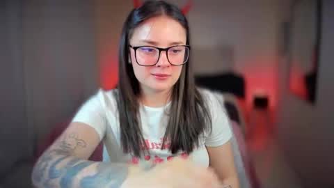 ninavolkov online show from February 12, 2025, 12:37 am