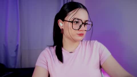 ninavolkov online show from October 22, 2025, 9:36 pm