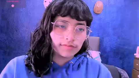 Snapshot of ninayellow chatting on September 11, 2025, 1:55 pm Nina online show from September 11, 2025, 1:55 pm