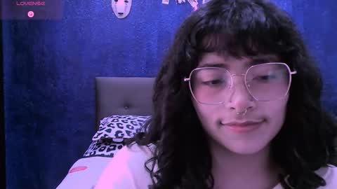 Snapshot of ninayellow chatting on October 20, 2025, 1:33 pm Nina online show from October 20, 2025, 1:33 pm