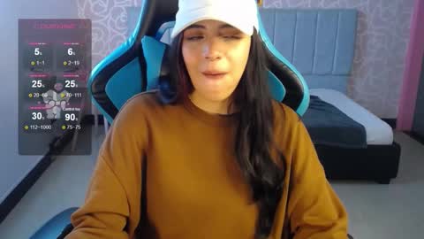 Snapshot of ninfa_ch chatting on January 9, 2025, 11:45 pm Ninfa  online show from January 9, 2025, 11:45 pm