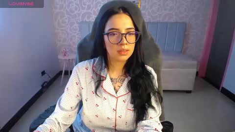 Snapshot of ninfa_ch chatting on January 25, 2025, 11:13 am Ninfa  online show from January 25, 2025, 11:13 am