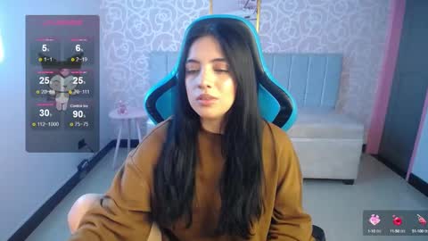 Snapshot of ninfa_ch chatting on January 29, 2025, 4:41 pm Ninfa  online show from January 29, 2025, 4:41 pm