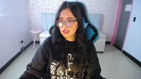 Snapshot of ninfa_ch chatting on February 20, 2025, 11:09 am Ninfa  online show from February 20, 2025, 11:09 am