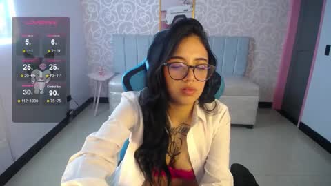 Snapshot of ninfa_ch chatting on February 25, 2025, 9:13 pm Ninfa  online show from February 25, 2025, 9:13 pm